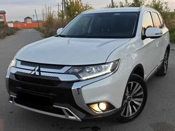 Авто Mitsubishi Outlander 2020 № 8046083