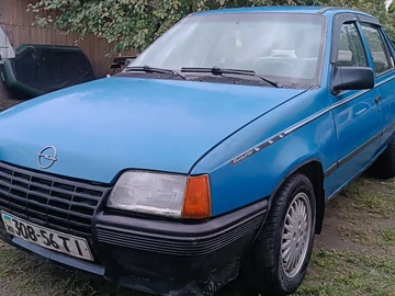Авто Opel Kadett 1987 № 8046169