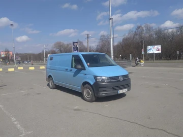 Авто Volkswagen Transporter 2015 № 8046282