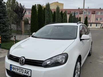 Авто Volkswagen Golf 2011 № 8046321