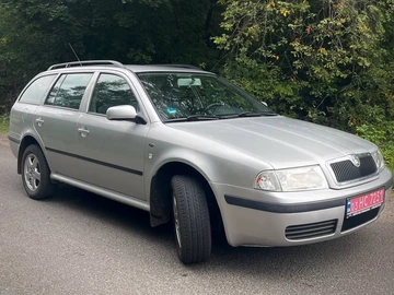 Авто Skoda Octavia 2002 № 8046326