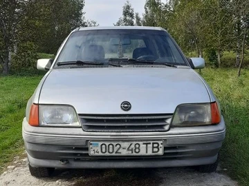 Авто Opel Kadett 1990 № 8046328