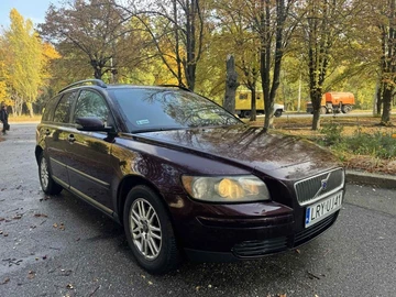 Авто Volvo V50 2007 № 8046336