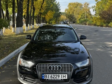 Авто Audi A4 2013 № 8046507