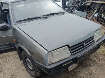 Авто ВАЗ 21083 1993 № 8046611