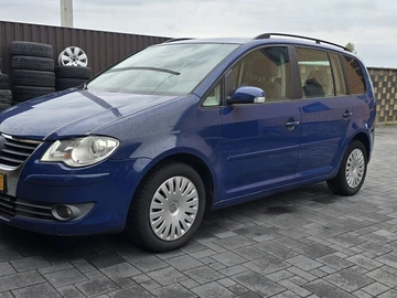Авто Volkswagen Touran 2008 № 8046663