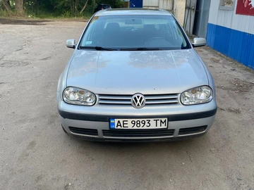 Авто Volkswagen Golf 1999 № 8047007