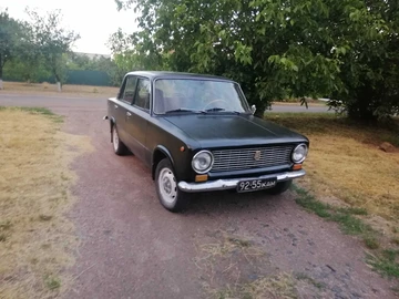 Авто ВАЗ 2101 1976 № 8047140