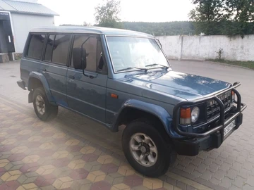 Авто Mitsubishi Pajero 1990 № 8047141