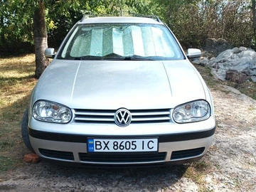 Авто Volkswagen Golf 2001 № 8047153