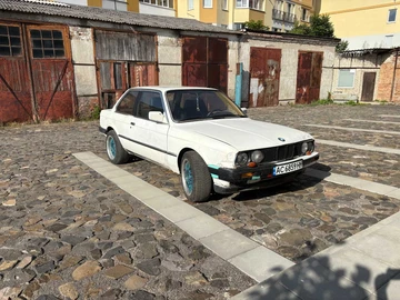 Авто BMW 3 Серия 1985 № 8047185