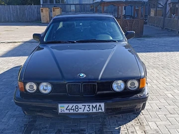 Авто BMW 7 Серия 1990 № 8047209