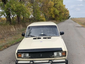 Авто ВАЗ 21053 1988 № 8047374