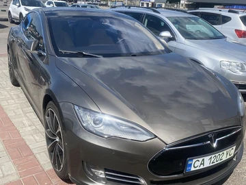 Авто Tesla Model S 2016 № 8047392
