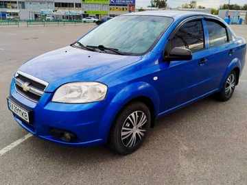 Авто Chevrolet Aveo 2008 № 8047399