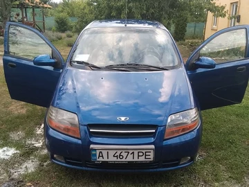 Авто Chevrolet Aveo 2004 № 8047411