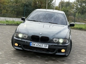 Авто BMW 5 Серия 2003 № 8047413