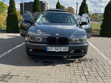 Авто BMW 5 Серия 2003 № 8047428