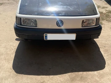 Авто Volkswagen Passat Sedan 1993 № 8047505