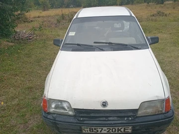 Авто Opel Kadett 1991 № 8047839