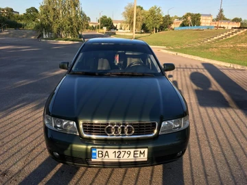 Авто Audi A4 2000 № 8047852
