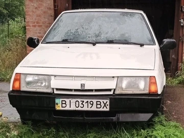 Авто ВАЗ 2109 1988 № 8047857