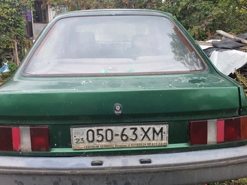 Авто Ford Canyon 1983 № 8047989