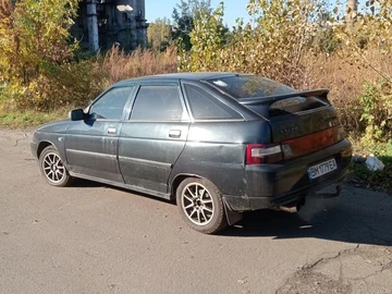 Авто ВАЗ 2112 2005 № 8047992