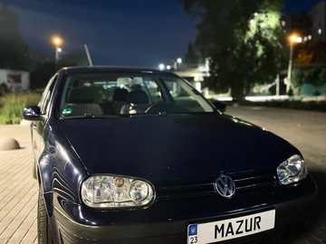 Авто Volkswagen Golf 2002 № 8048003