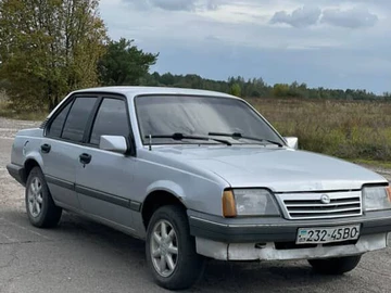 Авто Opel Ascona 1988 № 8048013