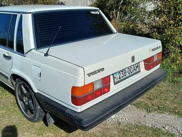 Авто Volvo 740 1986 № 8048026
