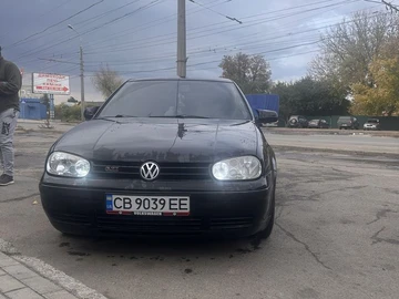 Авто Volkswagen Golf 1999 № 8048080