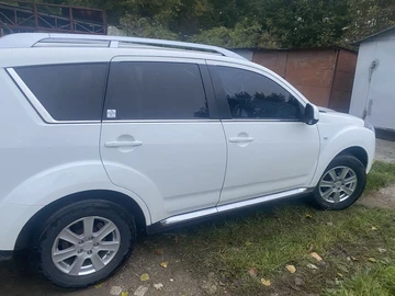Авто Citroen C-Crosser 2008 № 8048411