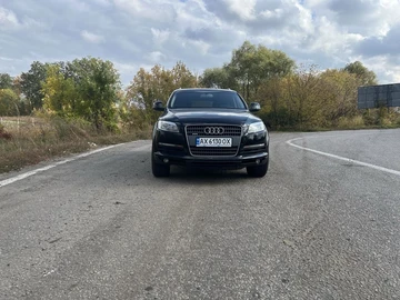 Авто Audi Q7 2005 № 8048424