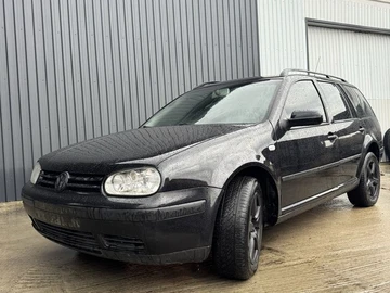 Авто Volkswagen Golf 2000 № 8048507