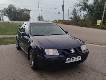 Авто Volkswagen Bora 1999 № 8048536