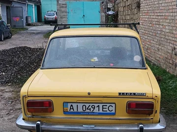 Авто ВАЗ 2103 1977 № 8048586