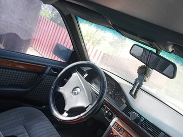 Авто Mercedes 300 1992 № 8048740
