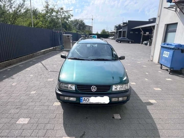 Авто Volkswagen Passat Variant 1996 № 8048757