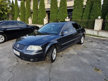 Авто Volkswagen Passat Sedan 2004 № 8048715