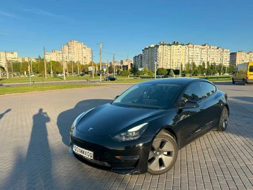 Авто Tesla Model 3 2021 № 8048908
