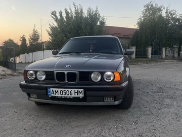 Авто BMW 5 Серия 1993 № 8048912