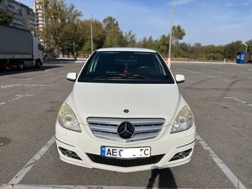 Авто Mercedes B Серия 2010 № 8048936