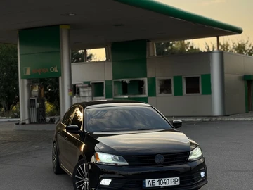 Авто Volkswagen Jetta 2016 № 8048952