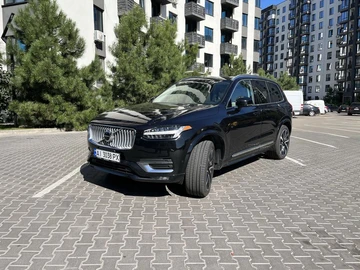 Авто Volvo Xc90 2023 № 8048956
