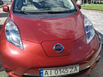 Авто Nissan Leaf 2012 № 8048969