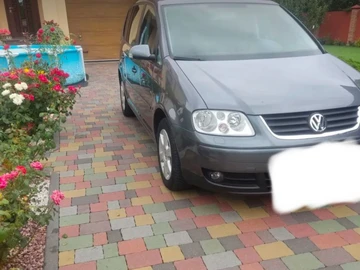 Авто Volkswagen Touran 2006 № 8049196