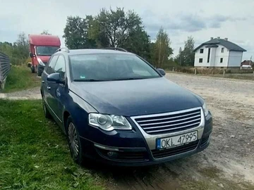 Авто Volkswagen Passat Variant 2006 № 8049231