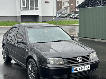 Авто Volkswagen Bora 2001 № 8049254