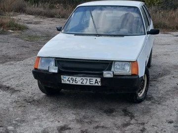 Авто ЗАЗ Таврия 1999 № 8049255